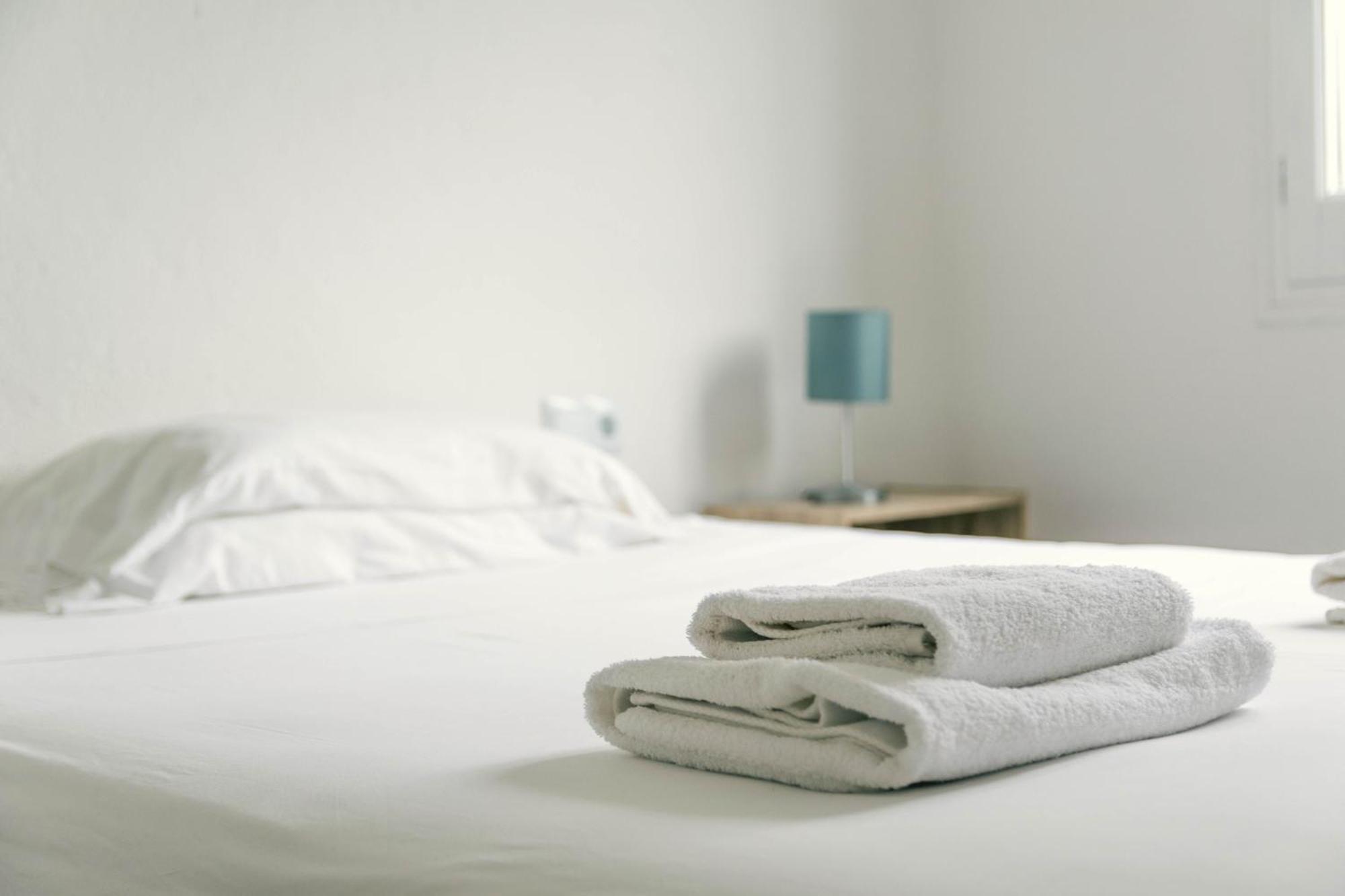 Apartaments Falcó Llança Exterior foto