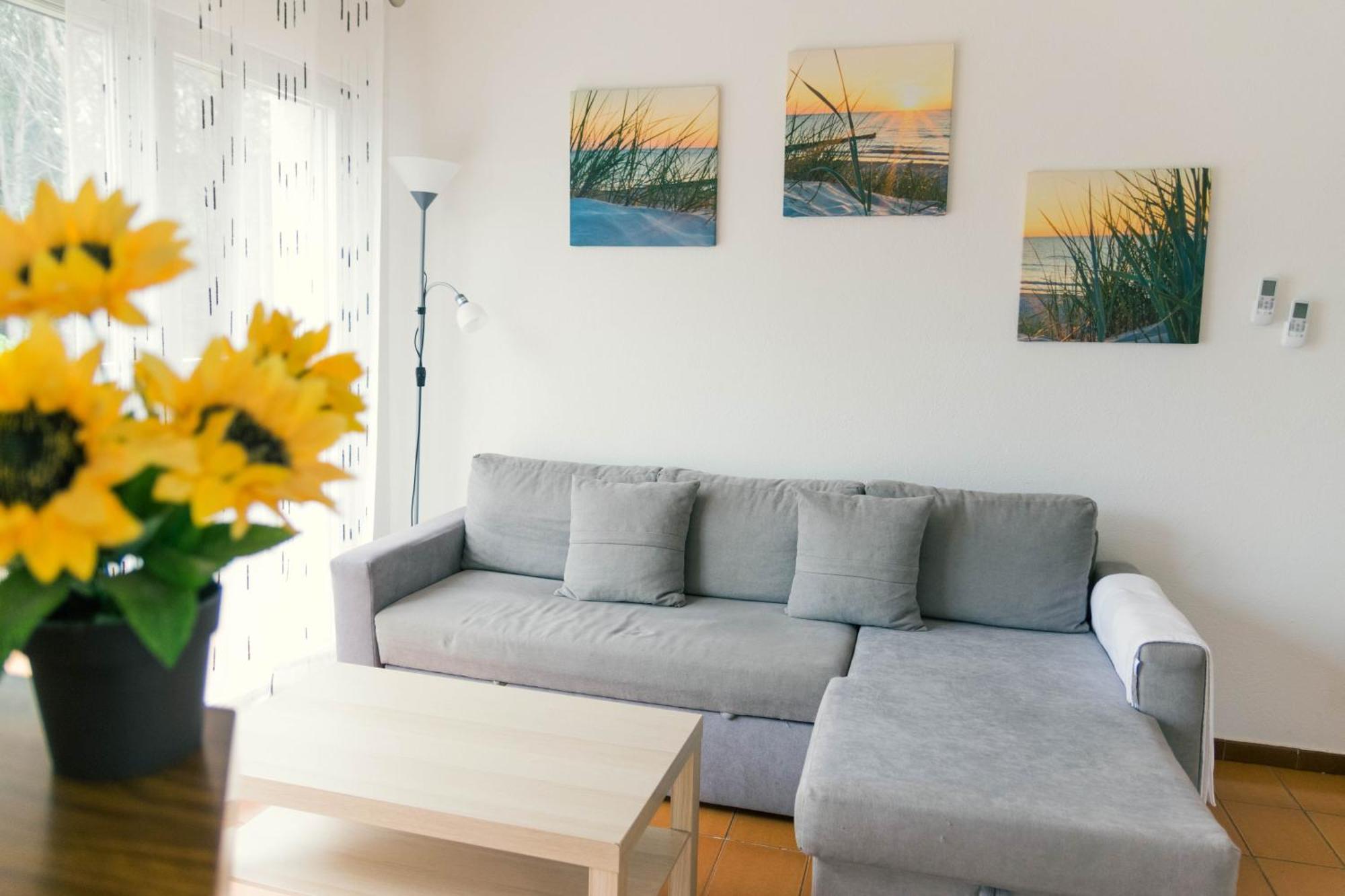 Apartaments Falcó Llança Exterior foto
