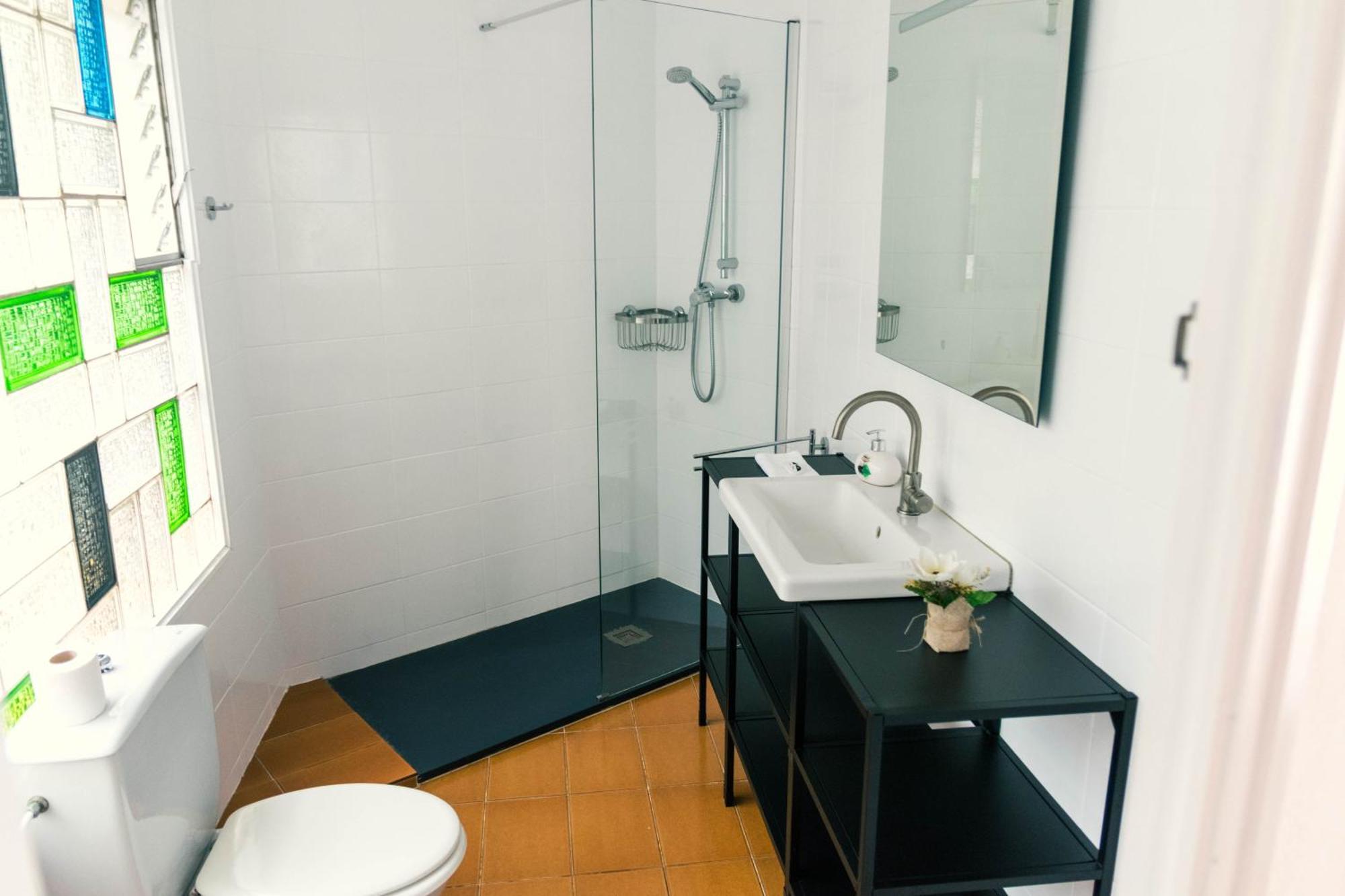 Apartaments Falcó Llança Exterior foto